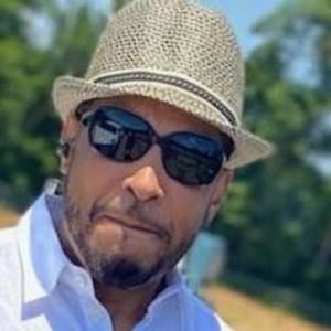 Meet your Posher, Reginald